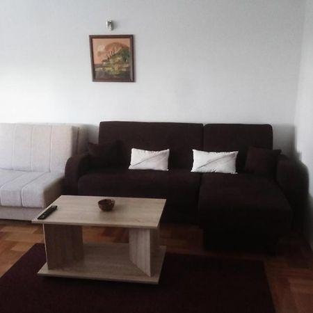 Apartman Pirot Exteriér fotografie